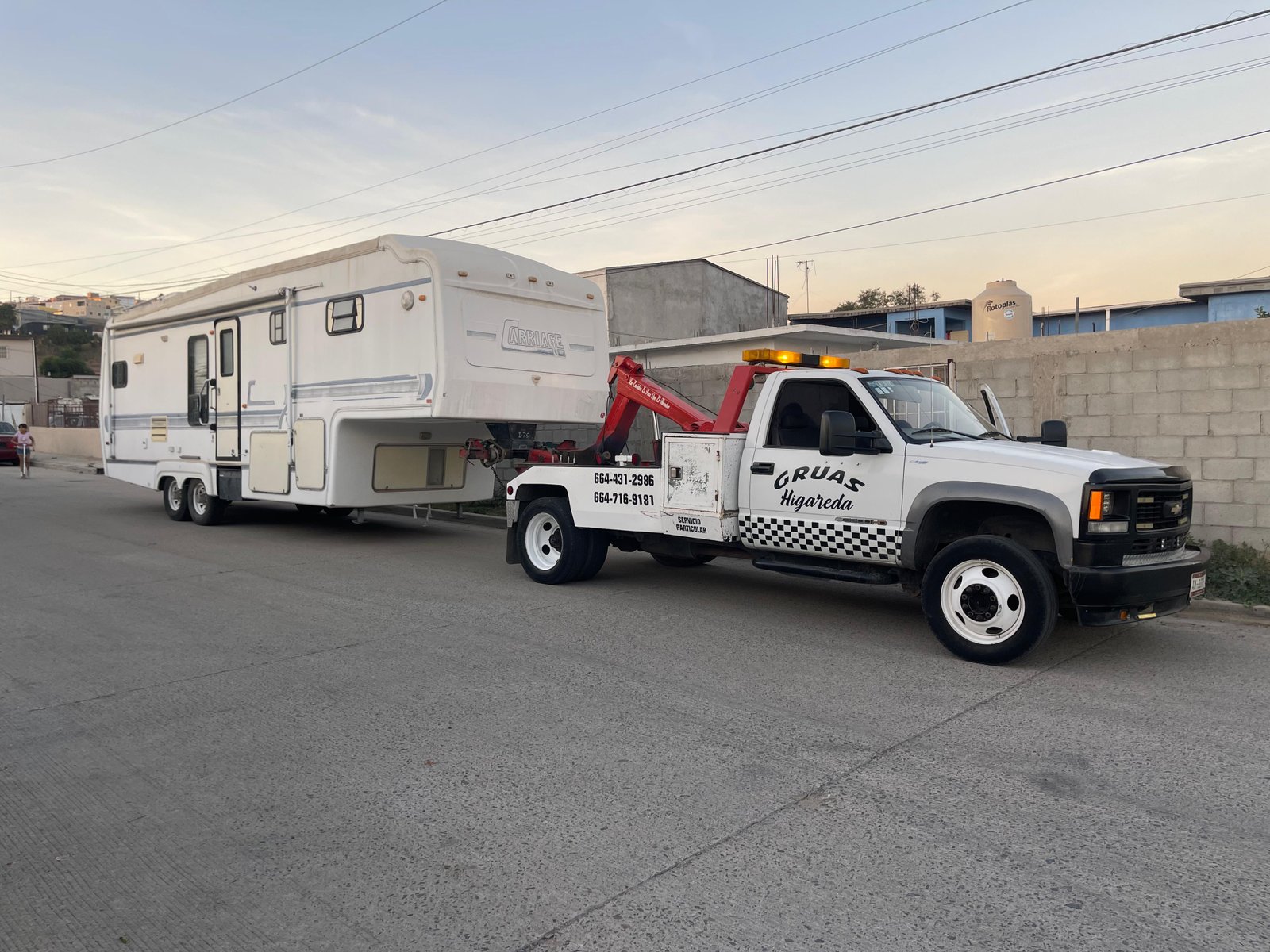 Grúa en Rosarito - Servicio de grúas Higareda